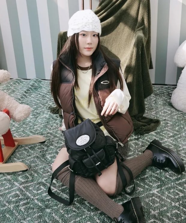 prevnseoul's tweet photo. ꒰ Pre ꒱ Lotsyou ⊹*⟡ 🎶🖤*໒꒱ ‧₊˚
nostalgia chubby backpack black
★ ลด 36% เหลือ 2490.- ส่งฟรี (มัดจำ 1250.-)
🛩️ ส่งกลับแอร์ ♡ รับพรีจนกว่าคูปองจะหมดค่ะ
#lotsyou #lotsyoubag #พรีออเดอร์เกาหลี https://t.co/49TIkHOC5O