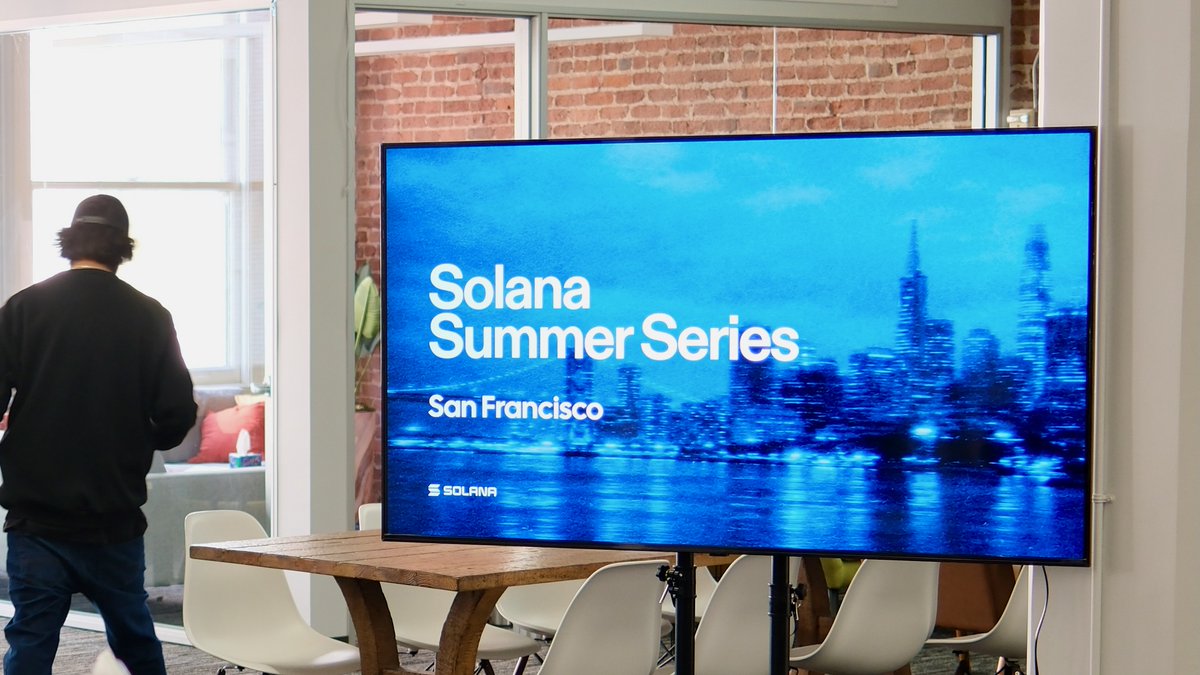 solana_devs's tweet photo. San Francisco is far from dead and still has one of the highest concentrations of developer talent and ambitious builders.

The excitement from our events last week proved one thing: SF wants more Solana.

Appreciate everyone who came to Demo Night, and the teams that presented:

@unruggable_io 
@Vishwa_lab 
@flovia402 
@clawpumptech 
@BlockRunAI