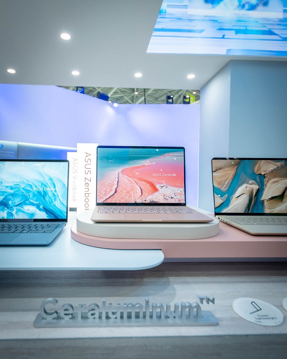 AsusFrance's tweet photo. Prêts pour un tour de nos nouveautés ? 👀
Des ASUS Zenbook au design revisité, de nouvelles finitions et des innovations pensées pour vous.

Votre coup de cœur ? 👇

#designyoucanfeel https://t.co/KFdYEJXpnl