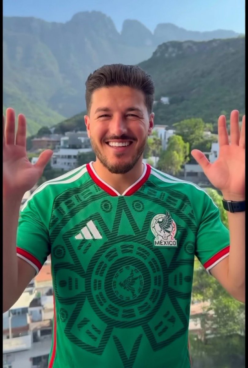 cocorofs's tweet photo. Si tenemos que señalar a un culpable de la derrota de la selección mexicana, el culpable sin duda alguna se llama Samuel Alejandro García Sepúlveda. https://t.co/jIdwAlBZ4u