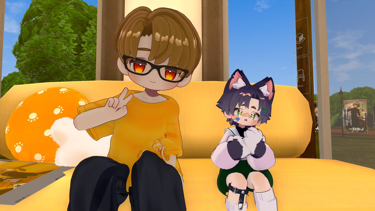 VRC_Tsubasa1682's tweet photo. この度、リルレオカフェ【キャッフェ】へ招待いただき、ありがとうございました！
今回はなこたくんとろんくんが接客してくれました。
2人ともめちゃ可愛くてやばかった😭
2回目も絶対行きたい！次は弟で来店しようかな？
楽しい時間をありがとうございました！
#キャッフェVRC https://t.co/iw5h0RAe81