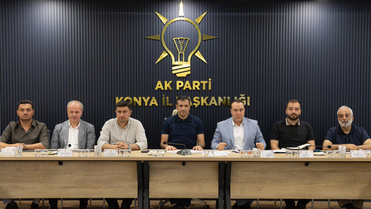 aktanitimkonya's tweet photo. İl Başkanımız Sayın Fatih Özgökçen başkanlığında,
Haftalık Yönetim Kurulu Toplantımızı icra ettik. https://t.co/oBCuR5ygCT