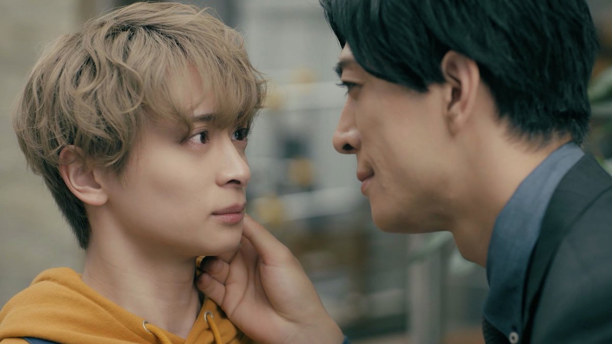 DMMTV_PR's tweet photo. 🍑第1話 配信開始！🍑

大学生・藍之助はある日、年上の
イケオジ奥海と出会い、特別な時間を過ごす。

だが翌朝、奥海の正体は———

『えっちなお尻じゃダメですか？』
#坂井翔 #君沢ユウキ #えっちり

▼第1話の視聴はこちらから🎬
https://t.co/hOroEnNC4J https://t.co/YfJWnX7Wdy