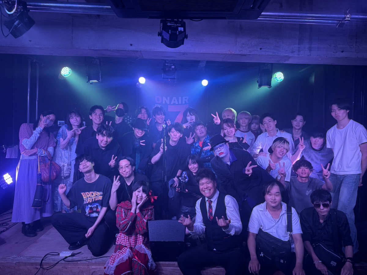 mii_p_kanon6's tweet photo. 日曜日は15JAM ！！
出演のみなさん、お客様、ありがとうございました😊😊！！
どのバンドさんもみんな最強カッコ良すぎてたまりませぬ！！
また一緒にライブしましょうーー！！ https://t.co/gnofMK5ZTQ