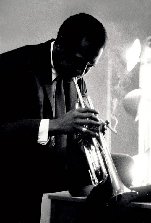 dan_bst's tweet photo. Miles Davis... https://t.co/HQJ4elZRh8
