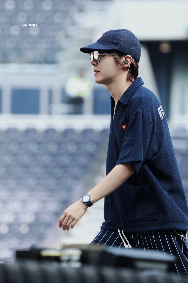 Adonis_Hoseok's tweet photo. 260706 BTS WORLD TOUR ‘ARIRANG’ in London
Soundcheck 
#제이홉 #정호석 
#JHOPE #ジェイホープ 
@BTS_twt https://t.co/6fWfHvSusk