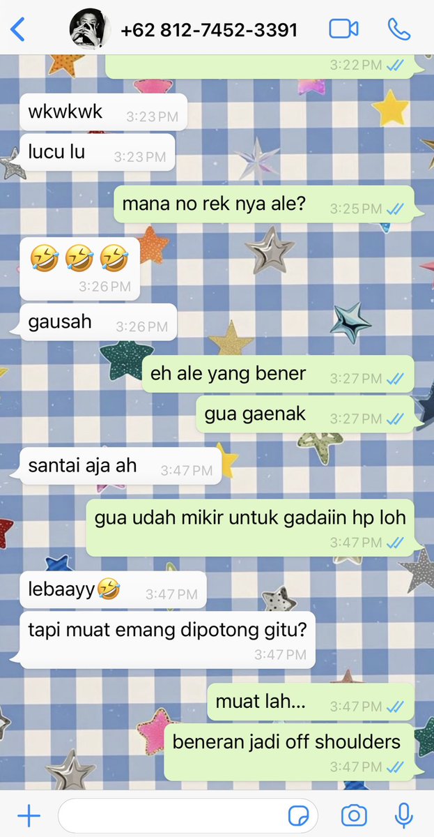 bluapsody's tweet photo. 08. lima ratus ribu 🤨 https://t.co/NqWJ8Dl7Mc