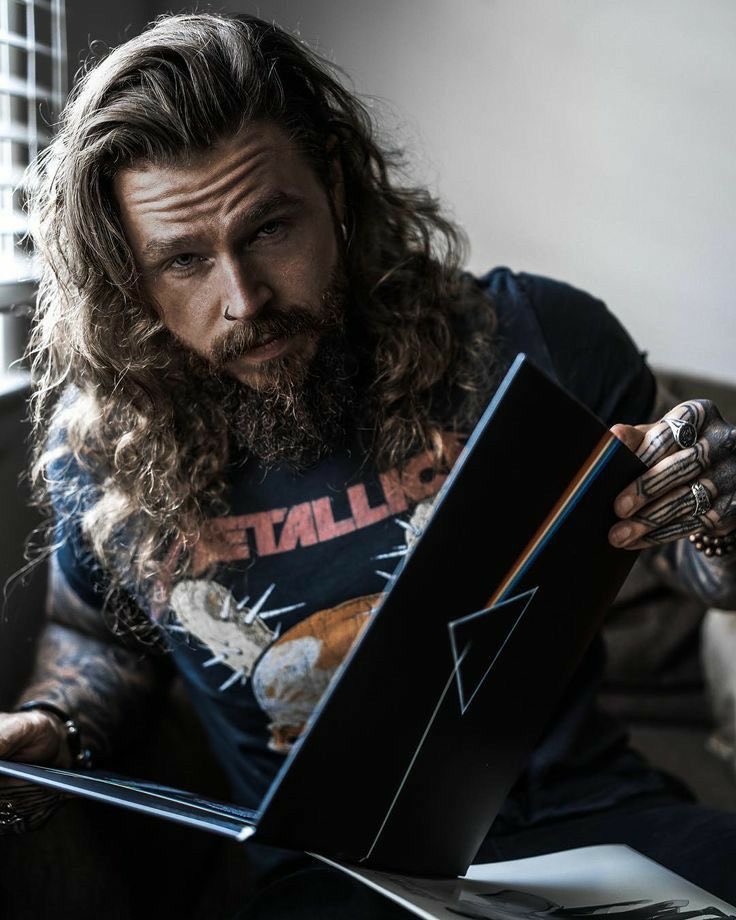 DevilsBedlam's tweet photo. Background. 

Axel came from a broken home, it was during his time as a kid and a young teen that he discovered a love for music, particularly, metal, classic rock and grunge. Music one of many things that he used to escape a rough home life. In his teens he learned how to+ https://t.co/LGq0UQABOO