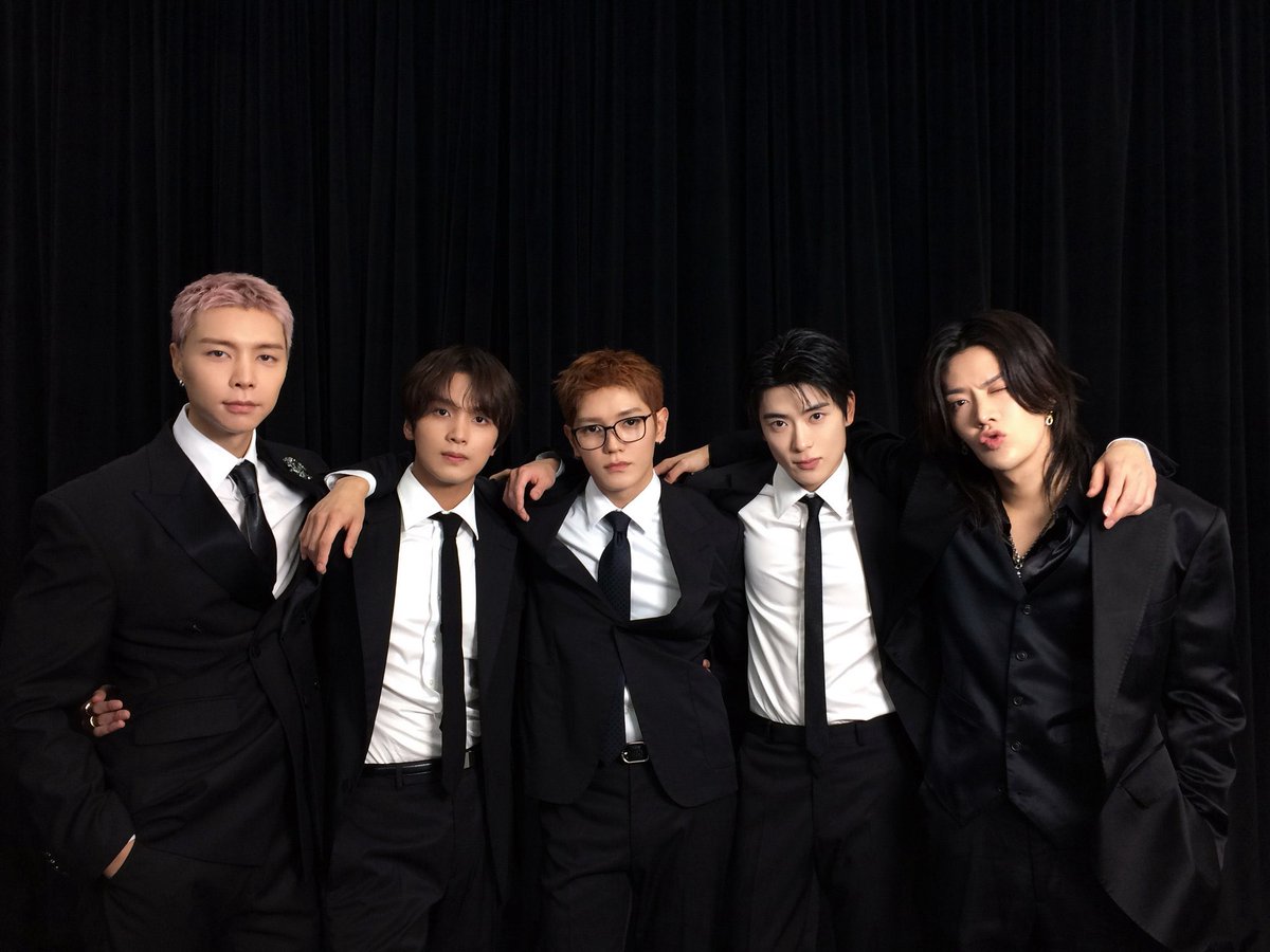 adorable_4rang's tweet photo. 우리칠 안사랑하는 법 있나요 . . 🫪 
19살에 사랑에 빠져 어느덧 23살을 향해가고 있슨 . .
          🤍 내 청춘을 함께해줘서 고마워 🤍 https://t.co/yjZ5nV9WHF