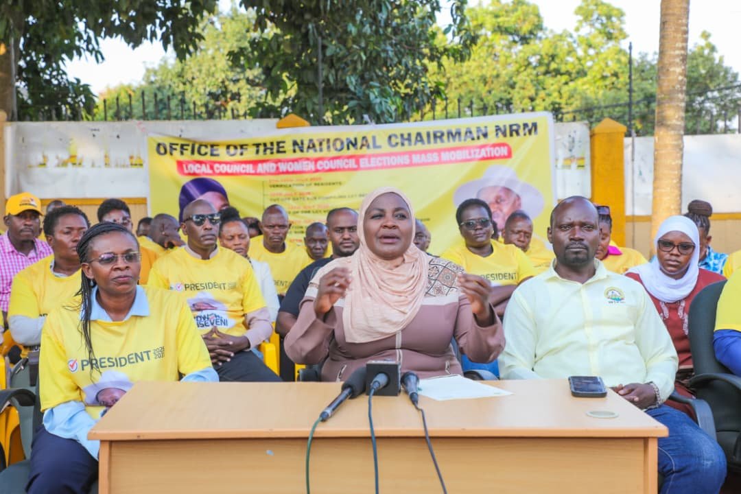 rachealsky1's tweet photo. ONC Mobilises Ugandans Ahead of LC I & Women Council Elections

The Office of the National Chairman (ONC), through chief Muzzukulu, Hajjat Hadijah Namyalo Uzeiye, has urged Ugandans to turn out in large numbers for the upcoming Women Council elections on July 23 and LC I elections on July 28, calling for the election of leaders with integrity and commitment to community service.

Hajjat Namyalo said ONC has established structures in over 72,000 villages nationwide, strengthening grassroots mobilisation and supporting the NRM. She also revealed that ONC is backing over 31,000 NRM-leaning candidates in the forthcoming elections.
#OncUpdates