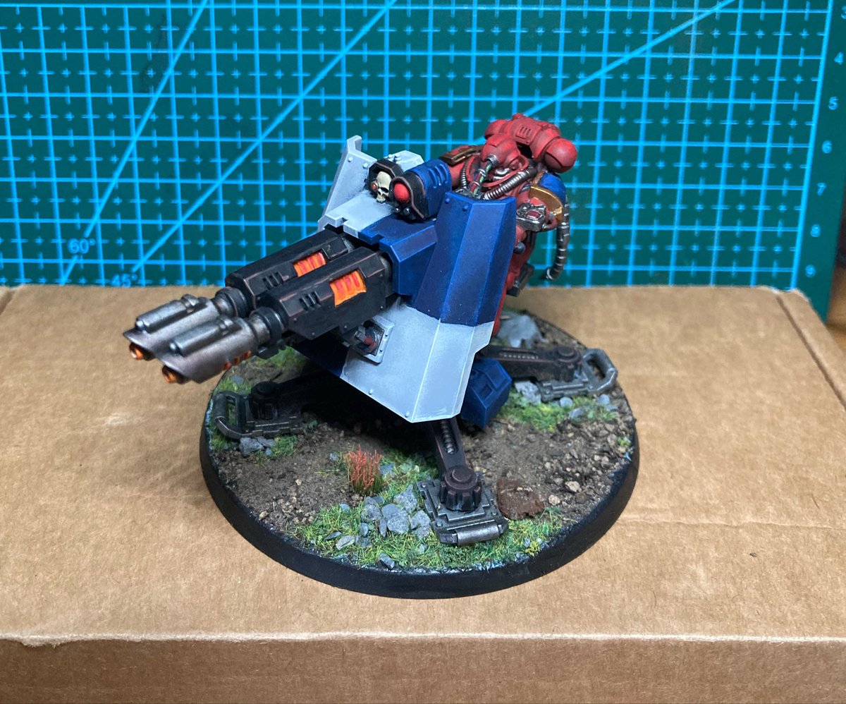 SosariDP's tweet photo. My first ever miniature vehicle painted.
#warhammer #miniaturepainting #spacemarines https://t.co/3CuxqgmEUc