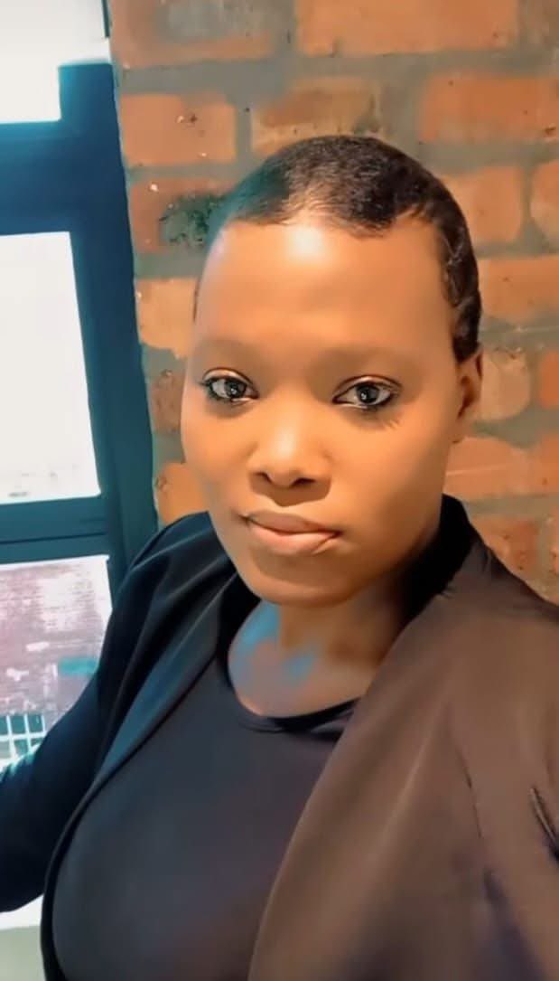 RealKoenaza's tweet photo. 🚨 MISSING PERSON ALERT | HELP FIND 34-YEAR-OLD ASANDA MWANDA 🚨

If you have any information that could help locate Asanda, please contact 068 344 0546 immediately. https://t.co/YFe50IVKRI