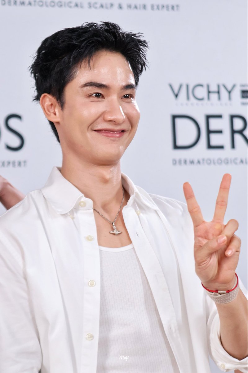 momiji_mig's tweet photo. หล่อน่ารักทุกแอคเลยฮะพี่

 TAY VICHY LIVE
#VichyDercosxTayTawan
#Tawan_V https://t.co/GGMRehBx2B