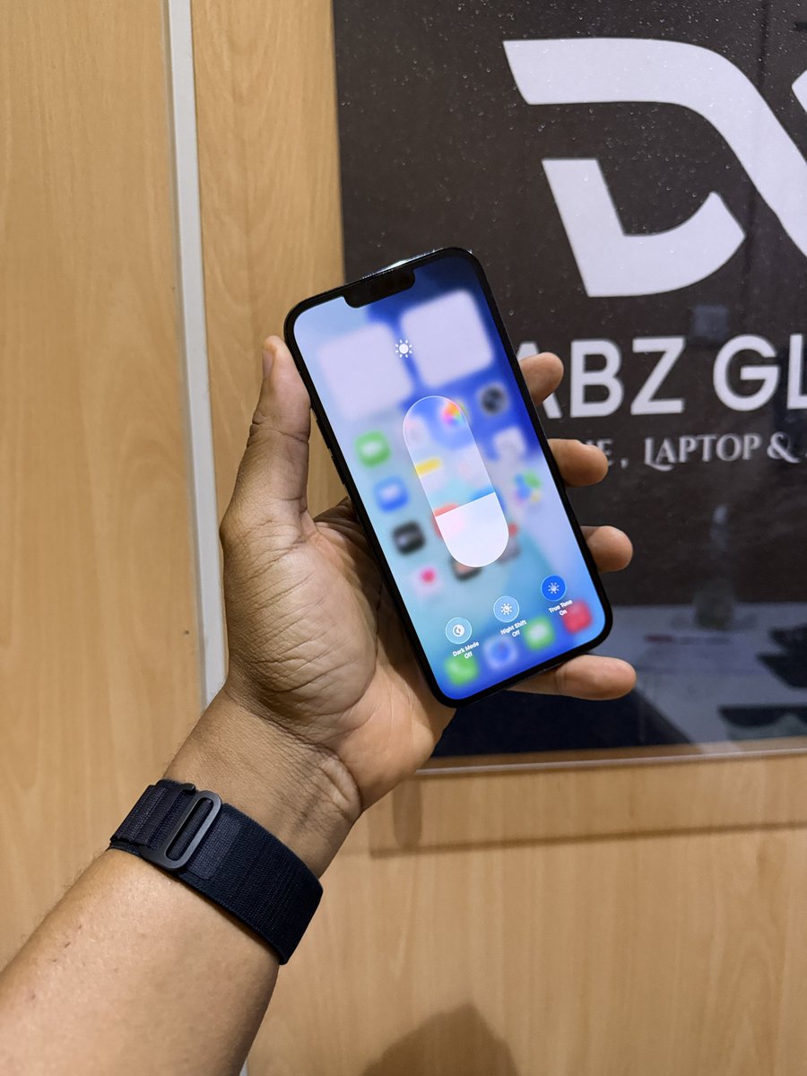 dabz_global's tweet photo. Deal‼️iPhone 13 pro max 256gb with 93% battery capacity! Screen and all parts are original! Face ID works great! 

Price: N455,000

Account: 8232100166 Dabz Global Biz Ven  Moniepoint 

Payment on deals are binding! We will not refund or repost, if you have “changed your mind”. We will refund/ come to an agreement according to your wish, if the description of what we posted is different from what you received.  Please be sure you want this before payment. RESPECT THE PROCESS‼️    

Nationwide Delivery 🚚📦