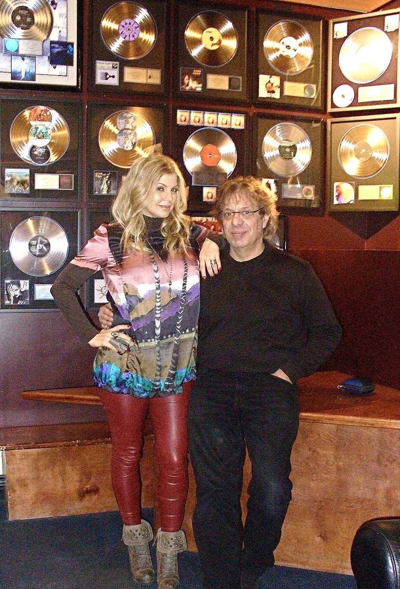 CKstudioNYC's tweet photo. Classic albums after Legendary albums all done at the King! 👑 #grammys #platinumartist #riaa #recordingartist #Diamondartist #UMG #WarnerBrothers #Sonymusic #nevevr72 #SSL9000J #mixingengineer #musicproducer @antelope_audio @amsneveltd @AvidProTools https://t.co/dTt8a1KiWn