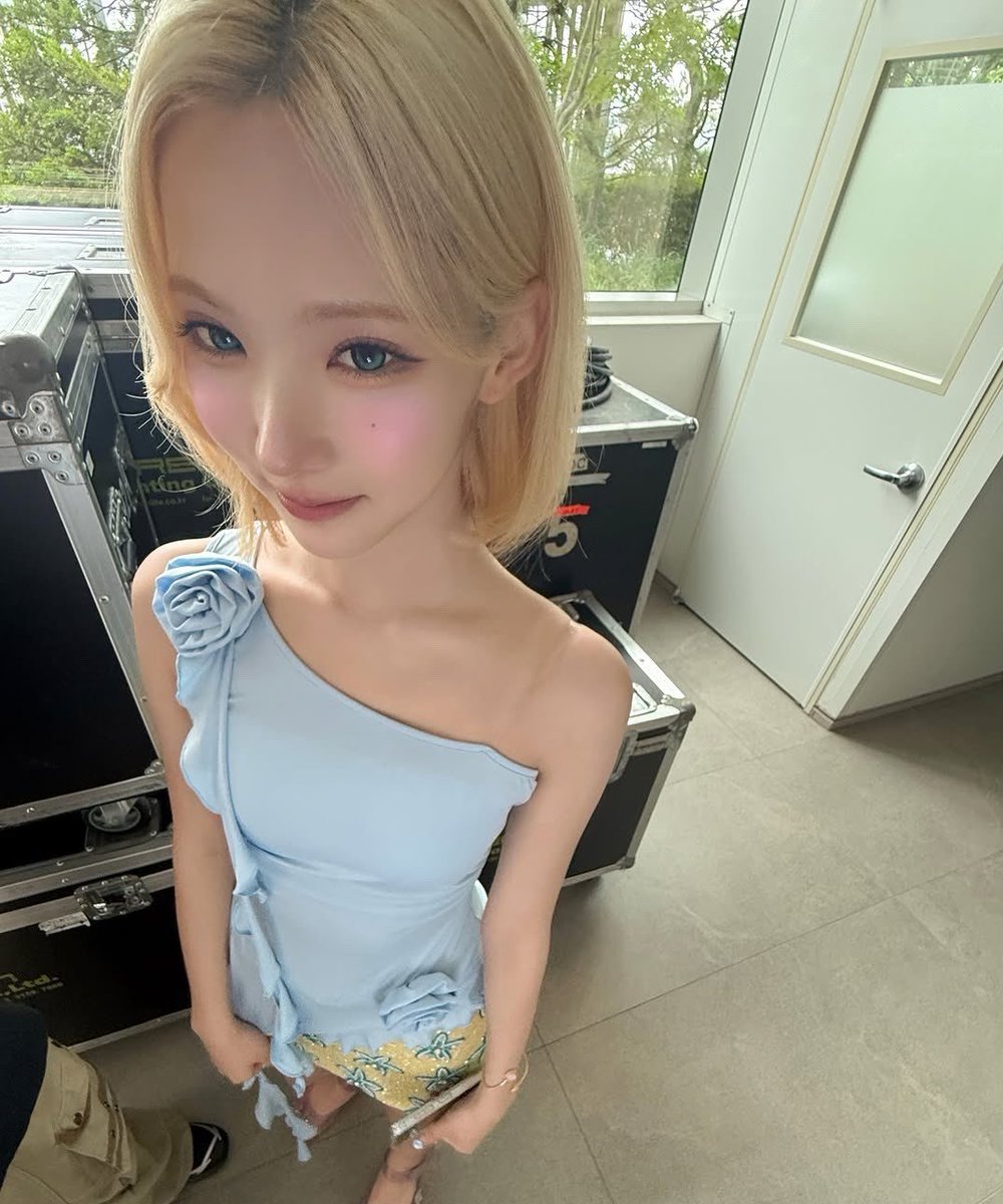 choijiwoi's tweet photo. peek-a-BOO! {still pwetty aight?} https://t.co/DSb5gnhQ2m