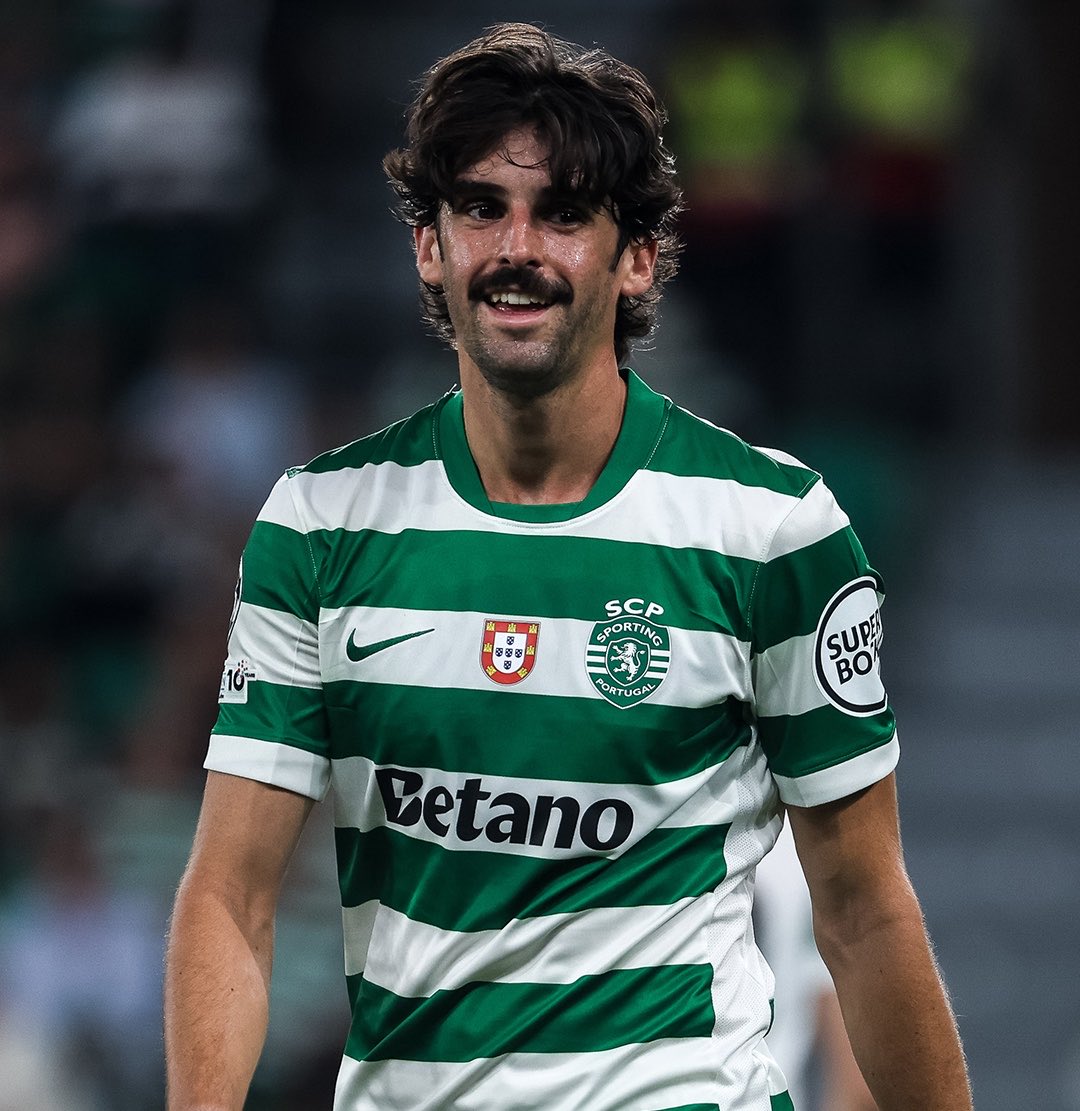 Sporting_CPAdep's tweet photo. A proposta do Al-Ahli por Francisco Trincão é de 45M€ já com objetivos. (@Now_Canal_)

O internacional português tem à sua espera um contrato de 15M€ líquidos por ano na Arábia Saudita. https://t.co/05S0054ZHd