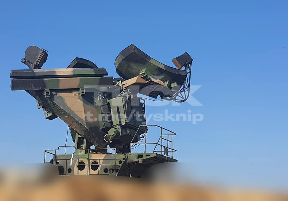 Jeff21461's tweet photo. 🇺🇦🇵🇱 Poland has provided a total of 16,45 billion PLN (3,83 billion €) in military aid to Ukraine since 2022.

The vast majority of which, 14,9 billion PLN (3,47 billion €) was provided between 2022 and 2023, with only 1,55 billion PLN (360 million €) in aid between 2024 and 2026.

This valuation is also lower than that reported in the Kiel Institute aid tracker, which claimed Poland had provided 4,45 billion € in military aid to Ukraine.

https://t.co/RejgEwWMkZ