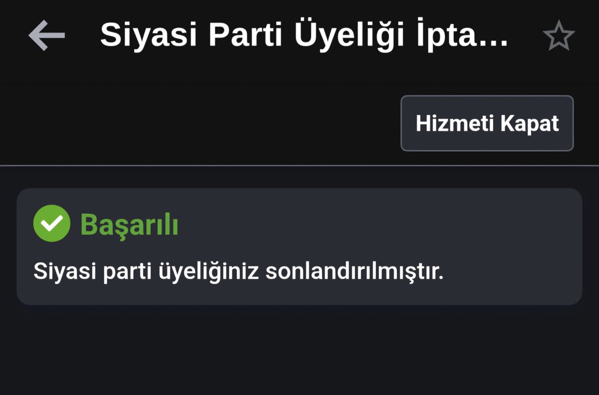 _erdalisik_'s tweet photo. An itibariyle "butlan CHP" üyeliğinden istifa ettim.

Bundan sonra "butlan CHP" hakkında söz söylemeye de son veriyorum. Zira vakit kaybıdır, boşa sinir harbidir, butlana, butlancıya gereksiz PR alanı açmaktır.

Yapılması gereken 21 Mayıstan beri bellidir:
Yeni parti ile yola çıkılmalıdır.
Dilerim daha da geç olmadan yapılır.