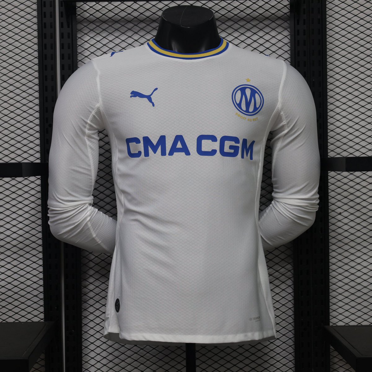 Footballsupplie's tweet photo. 2026-2027 Olympique de Marseille Home Player Version Long Sleeve Jersey. #football #jersey #FC #Marseille #trading #FIFA #Worldcup https://t.co/JvcoDOWQzD
