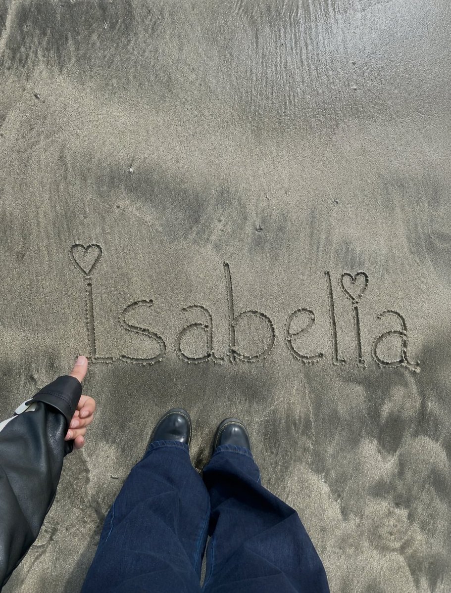 Isabella tweet media