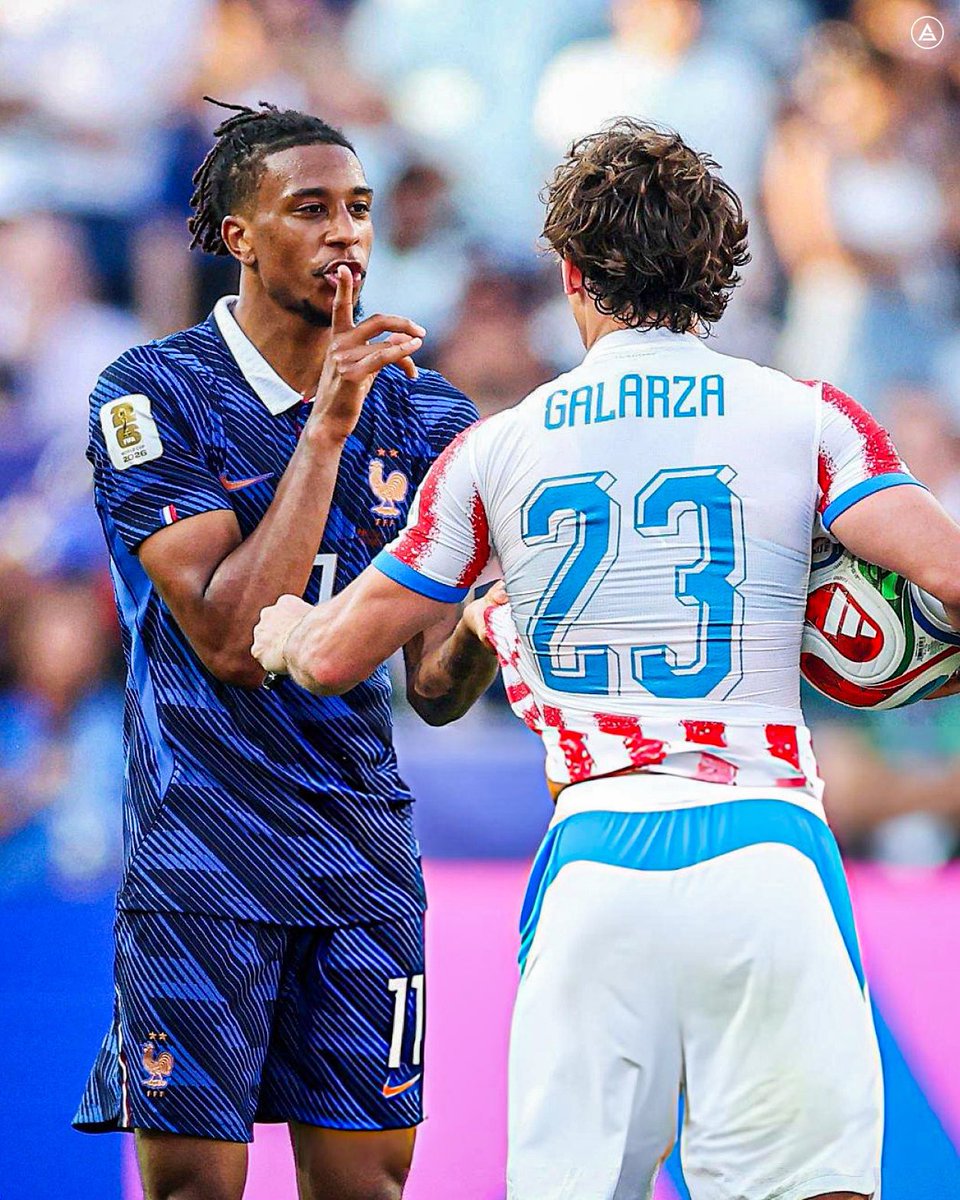 giraltpablo's tweet photo. Oficial. Francia le pide a la FIFA que le saquen la amarilla recibida ante Paraguay a Michael Olise. A estar muy atentos porque el caso Balogun marca un precedente muy importante. https://t.co/aXZwwFslGs