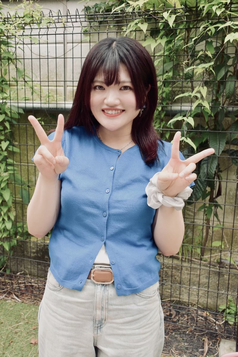 tk90510731384's tweet photo. 2026.7.4 タリーズコーヒー下北沢店前にて、kyonさんステージ終演後ショット。今回はフリーライブながら、全曲オリジナルという何とも豪華な内容でした!弾き語りのCD2枚もゲットし、栃木方面への大移動となりました〜
#kyon
#ほーみ隊
#タリーズコーヒー下北沢店
#下北ストリートライブ https://t.co/lpF6EoZYr9