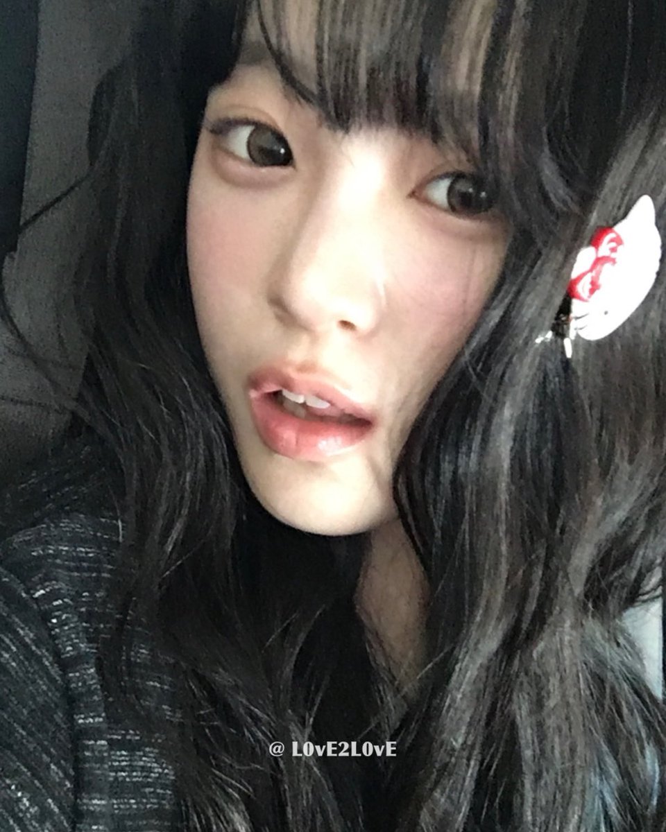 tzz8c0's tweet photo. 예진이 새 사진!!! 존예 아기 토끼 ♡_♡
#Do0T #도트 #Do0Tproject
#YEJIN #예진 https://t.co/VYZlopZwM3