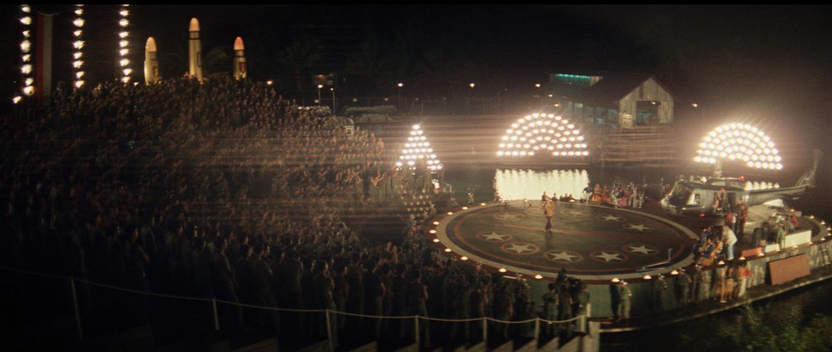 framebyguido's tweet photo. Apocalypse Now (1979)
Dir. Francis Ford Coppola https://t.co/D1wbTY5R1F