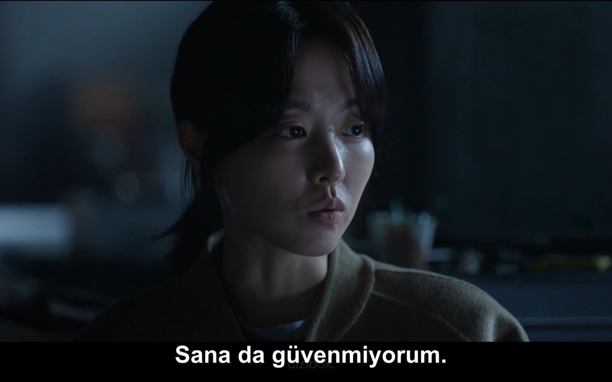 lunselette's tweet photo. kendisi çok güvenilirmiş gibi her fırsatta kimseye güvenme demesi xjdmdhdkdjdkd
#GoldLand https://t.co/iMZRSMj91P