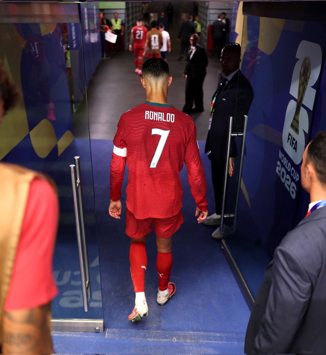 NoodleHairCR7's tweet photo. I'd rather go out through a path of Colombia, Croatia, Spain than win through a rigged path of Algeria, Austria, Jordan, Cape Verde and Egypt https://t.co/HYcyowHvS1