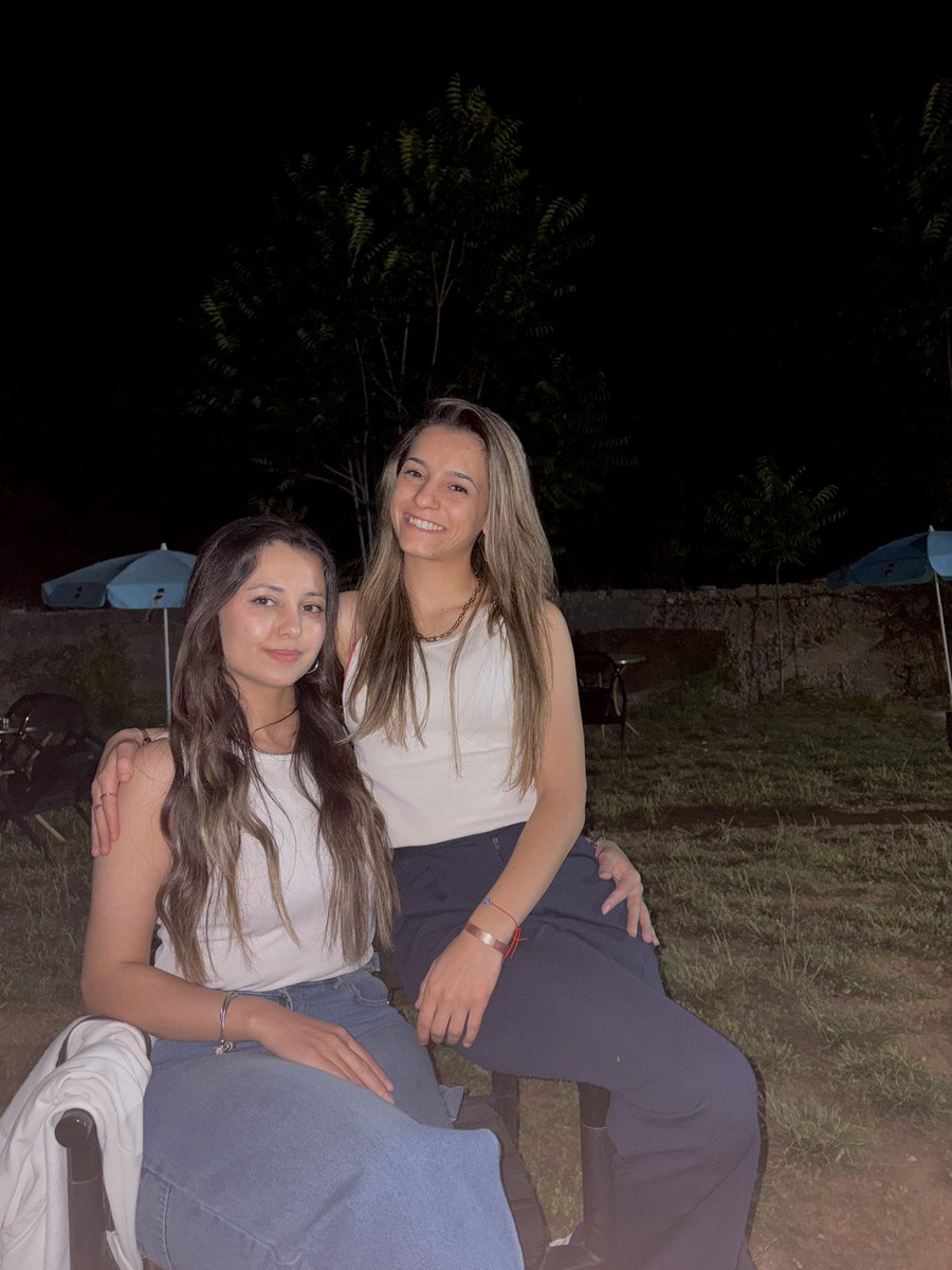 selin_guderr's tweet photo. Best dump mı desekk 💅❤️ https://t.co/5FYbE2HMkY