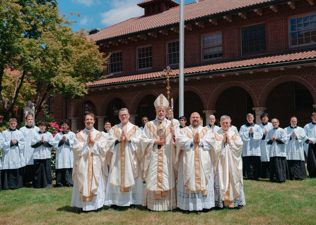 ArchbishpSample's tweet photo. Please join me in praying for the four new priests ordained to serve the people of western Oregon. May the Lord Jesus strengthen them in their ministry, keep them close to His Sacred Heart, and make them faithful shepherds after His own Heart.

Remembering the words of Christ, “The harvest is abundant, but the laborers are few; so ask the Master of the harvest to send out laborers for His harvest,” let us also pray that the Lord will continue to raise up many holy priests for His Church, for the glory of God and the salvation of souls.