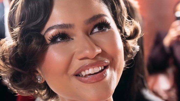 zenssdayaa's tweet photo. Her glam has been perfect this year https://t.co/swaTSQMtWS