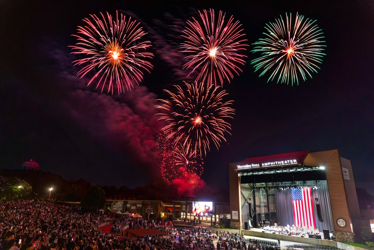 tuscaloosacity's tweet photo. We had such a blast at Celebration on the River with you this weekend! 🧨

Thank you to everyone who made this event possible and to our incredible community for coming together to honor America's 250th birthday! 🇺🇸

A special thank you to our event partners: Parker Towing, Coca-Cola United, Alabama Power, Nucor Steel Tuscaloosa, Bama Exterminating, Hunt Refining, @mcabeeinc, RiverFall Credit Union, Tuscaloosa Association of Realtors, University Oral & Facial Surgery and @wvua23!
