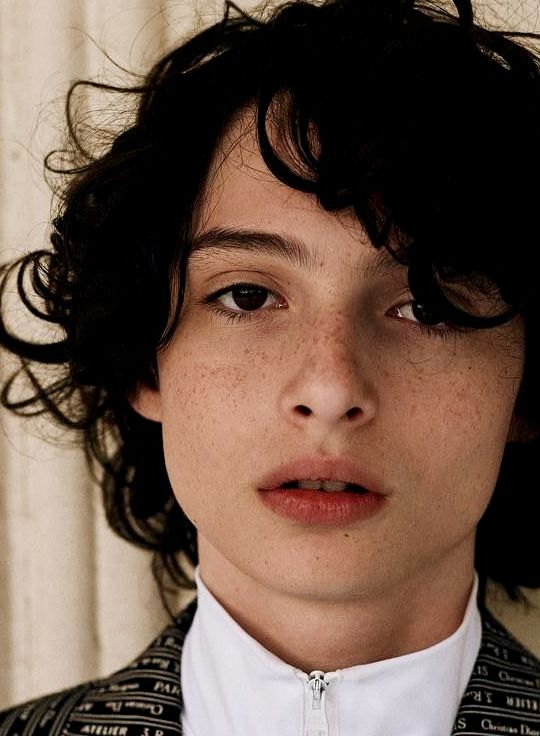 finn wolfhard freckles tweet media