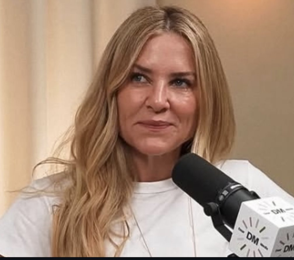 JessCapshaw1fan's tweet photo. Lot of People don't know who Jessica Capshaw is from Grey's anatomy I find it very annoying cause she is an A list actor who has been in movies with Tom Cruise other actors and she has famous parents . Fans need to watch other things .
#JessicaCapshaw
#GreysAnatomy
#TomCruise https://t.co/qj0fzOmr4O
