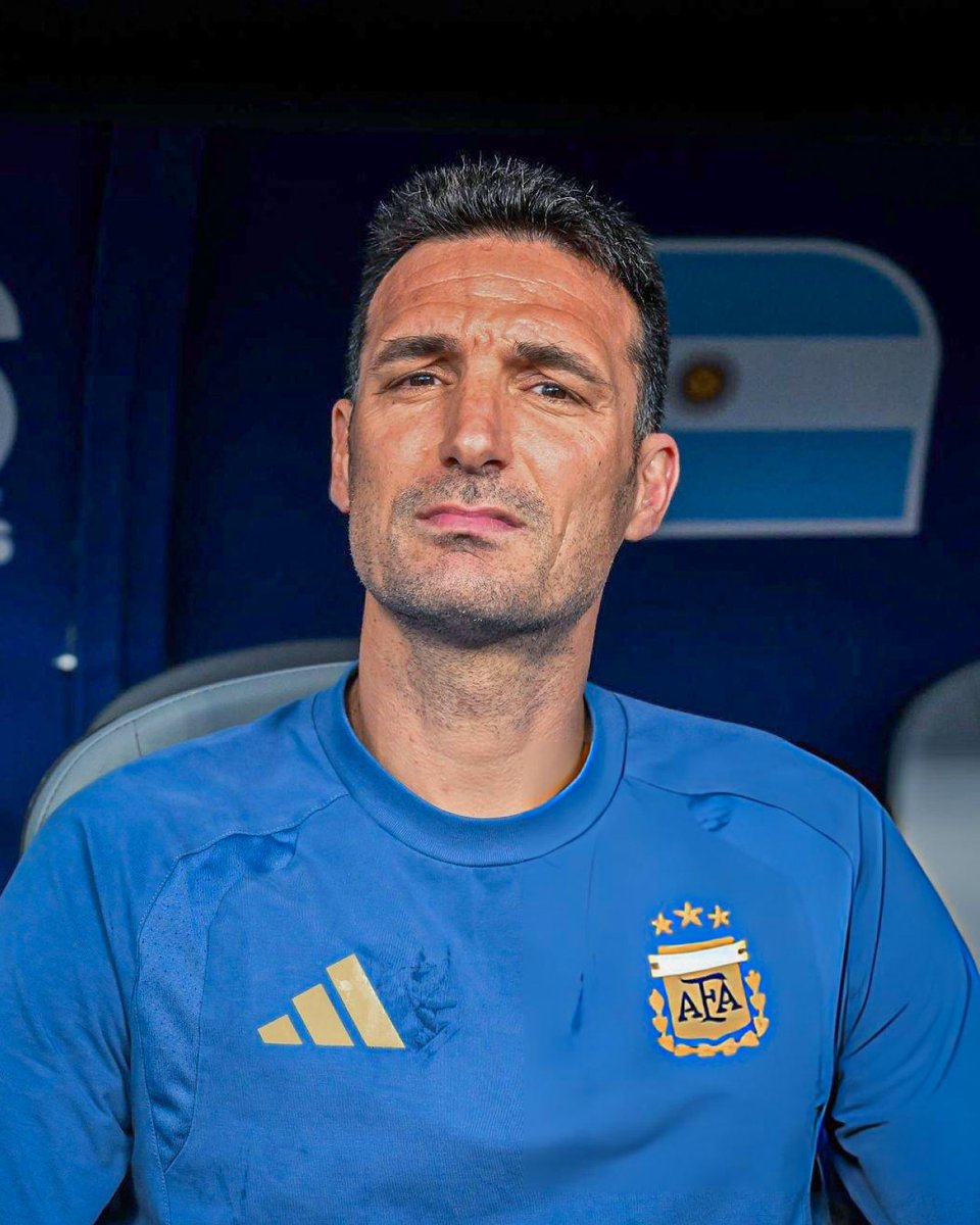 sudanalytics_'s tweet photo. “No soy fanático de los números físicos, no sé lo que corre el equipo. Pero el equipo corre lo que tiene que correr, se que van a dejar hasta la última gota de sudor. Yo estoy para mejorar otros aspectos”.

Lionel Scaloni. https://t.co/Y9lagD87ds