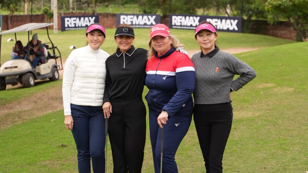 amcham_py's tweet photo. Celebramos la Copa AmCham 2026 en conmemoración de los 250 años de la Independencia de los Estados Unidos — Freedom 250 🇺🇸

Este año, además, compartimos una celebración muy especial junto al Asunción Golf Club, en el marco de su centenario, y de los 45 años de AmCham Paraguay. https://t.co/Nia1DXdU5B