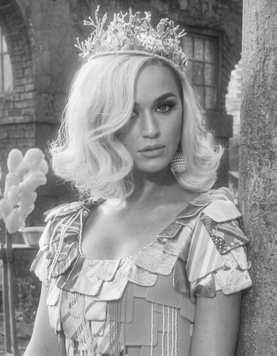 katyperryinfoo's tweet photo. Monthly Listeners — Spotify:              

#13. (=) Katy Perry — 90,620,471 (+351,894) *New Carrer Peak* https://t.co/DRyZZidu6U