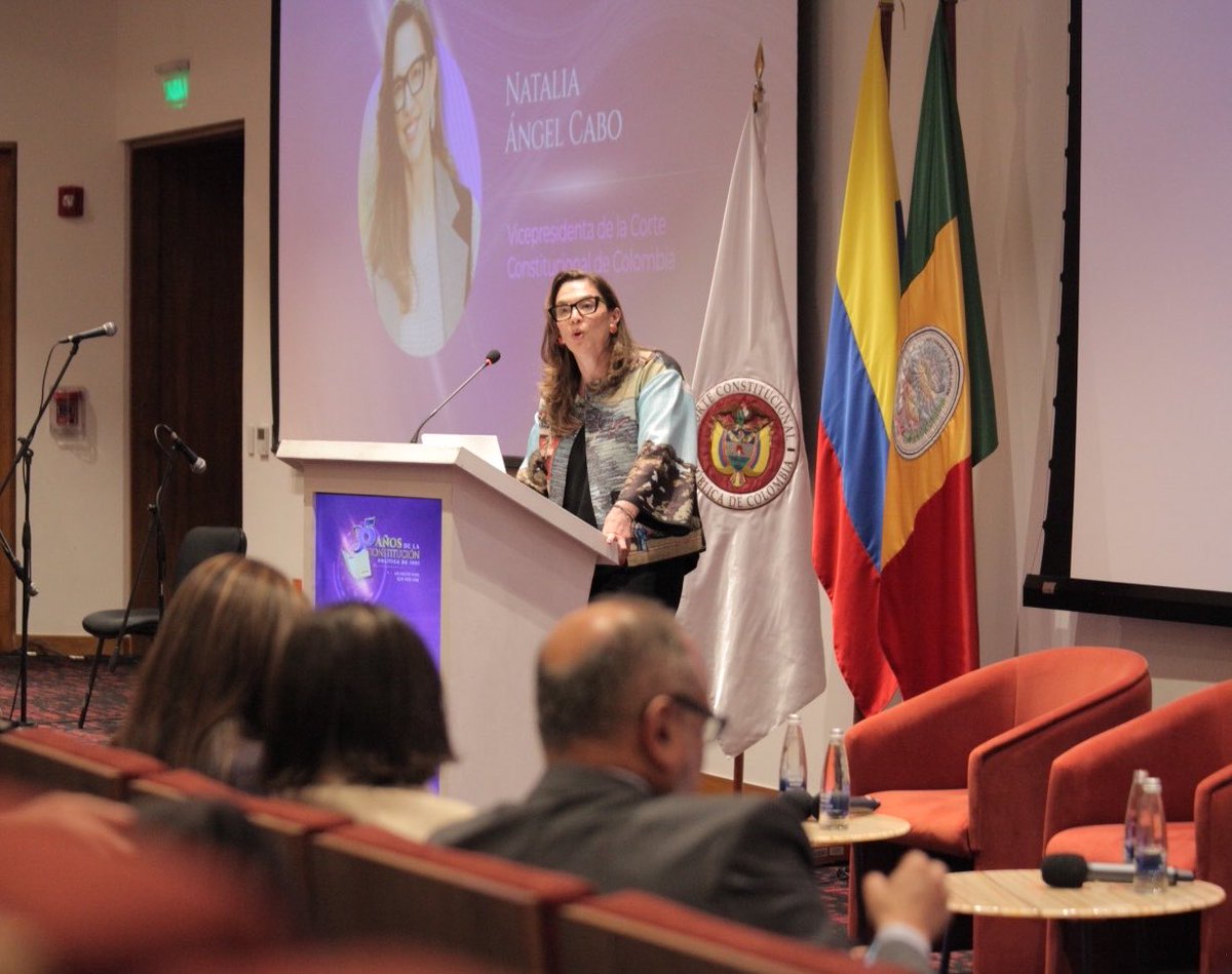 CConstitucional's tweet photo. #35AñosDeLaConstitución | El cierre del evento estuvo a cargo de la presidenta de la @CConstitucional, magistrada Natalia Ángel Cabo. 

Siga la transmisión en https://t.co/vPavW5Xumd https://t.co/pMIUbOqmDG