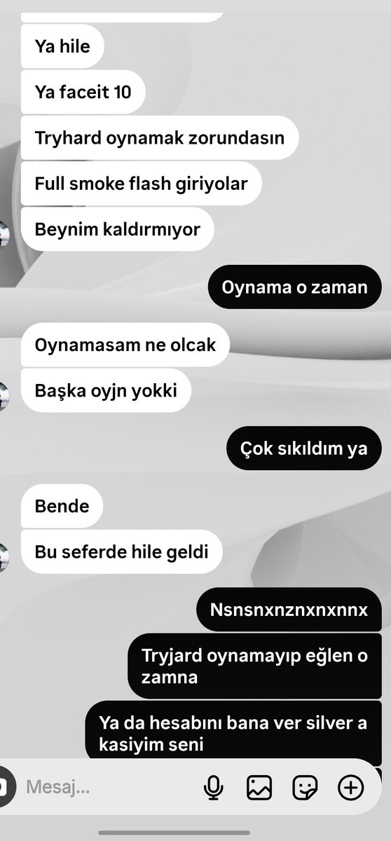 ethereallcore's tweet photo. Csde rankı güzide diye ağlıyor bana✌🏻🐾 https://t.co/vhbvVAuaMz
