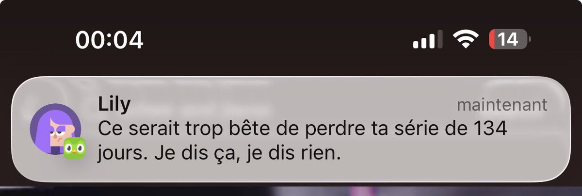 amaiae2wo's tweet photo. euh jpeux respirer ou pas ma belle ? la journée a commencé depuis 5minutes https://t.co/sL1SN7qOuC