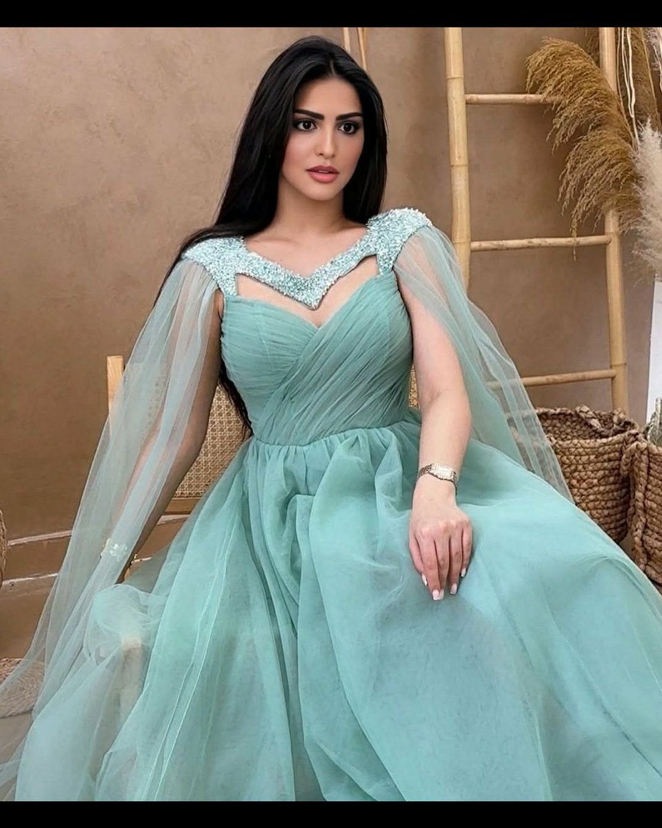 RymAl90306's tweet photo. الي عنده يقين بأن الله قادر على تغيير الأحوال في ثانيه🧭 يضع قلب❤
 ويكتب يارب🤲
وفالكم التوفيق 🎁 https://t.co/WXCzH8wpfr