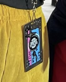 harrythesu82423's tweet photo. harry hand drawing the crew badges for each tour is so cute to me🥺❤Another drawing is added to the collection #togethertogethertour https://t.co/BtqlKAy40i