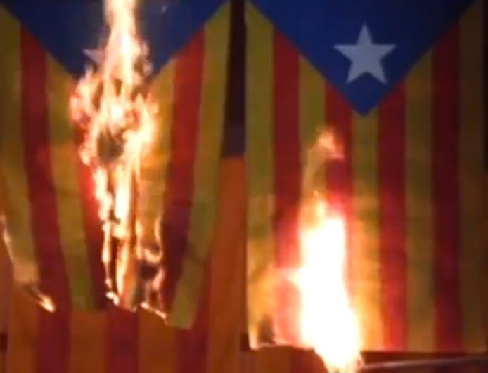 KikeKel's tweet photo. @vicent_pallardo ESPAÑA 1  ✋️
Portugal 0
Toma por el culo.
Cuando juega Cataluña? 🤣🤣🤣 https://t.co/71ee0DqbdM