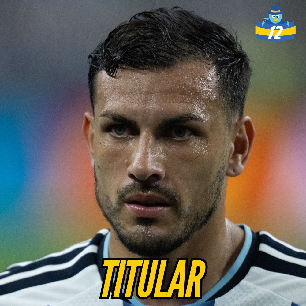 la12tuittera's tweet photo. 🗣️🇦🇷LIONEL SCALONI confirmó que LEANDRO PAREDES será TITULAR ante Egipto:

"Él la distribuye bien, es un jugador que conocemos, estando él en la cancha, el equipo gira de otra manera, con Alexis (Mac Allister) juega bien e hizo el esfuerzo porque no es su posición, pero el 5 la mayoría de los partidos ha sido Leandro y cuando la pelota pasa por él, se distribuye bien, el equipo se encuentra cómodo y encontramos jugadores a otras alturas con un pase más vertical y Leandro tiene esas cosas, sigue siendo un jugador FUNDAMENTAL".