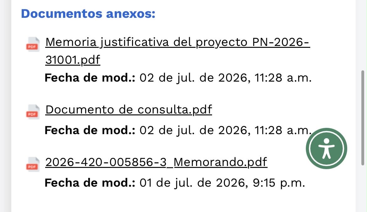 KatiaOspino's tweet photo. ¡Ojo Colombia! 🇨🇴 
Mientras el país mira hacia otro lado, el Ministerio de Agricultura pone en marcha un proyecto de decreto que permitiría el saneamiento automático de predios para abrir la puerta a su transferencia definitiva.

¿A quién beneficia? ¿Qué controles se eliminarán? ¿Quién respondió por las irregularidades del pasado antes de impulsar nuevas medidas sobre la tierra?

La memoria justificativa y el borrador ya circulan. El Gobierno tiene la obligación de explicar el alcance real de este decreto y someterlo al escrutinio público. Con la tierra de los colombianos no puede haber decretos que despierten más dudas que certezas. Transparencia total. https://t.co/UAy4bKEuQ4