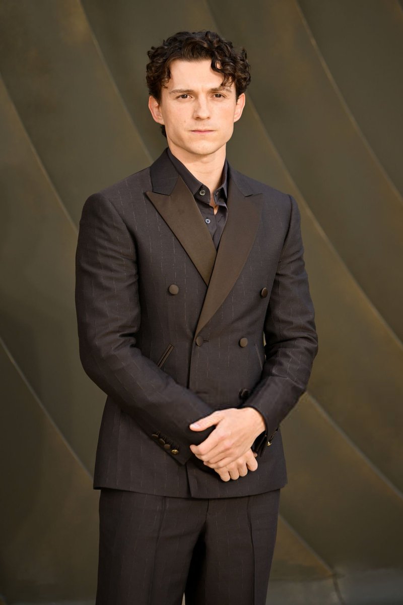 tomhollandbr's tweet photo. Tom Holland para Première de #AOdisseia em Londres. https://t.co/iPp79ZBJ5u