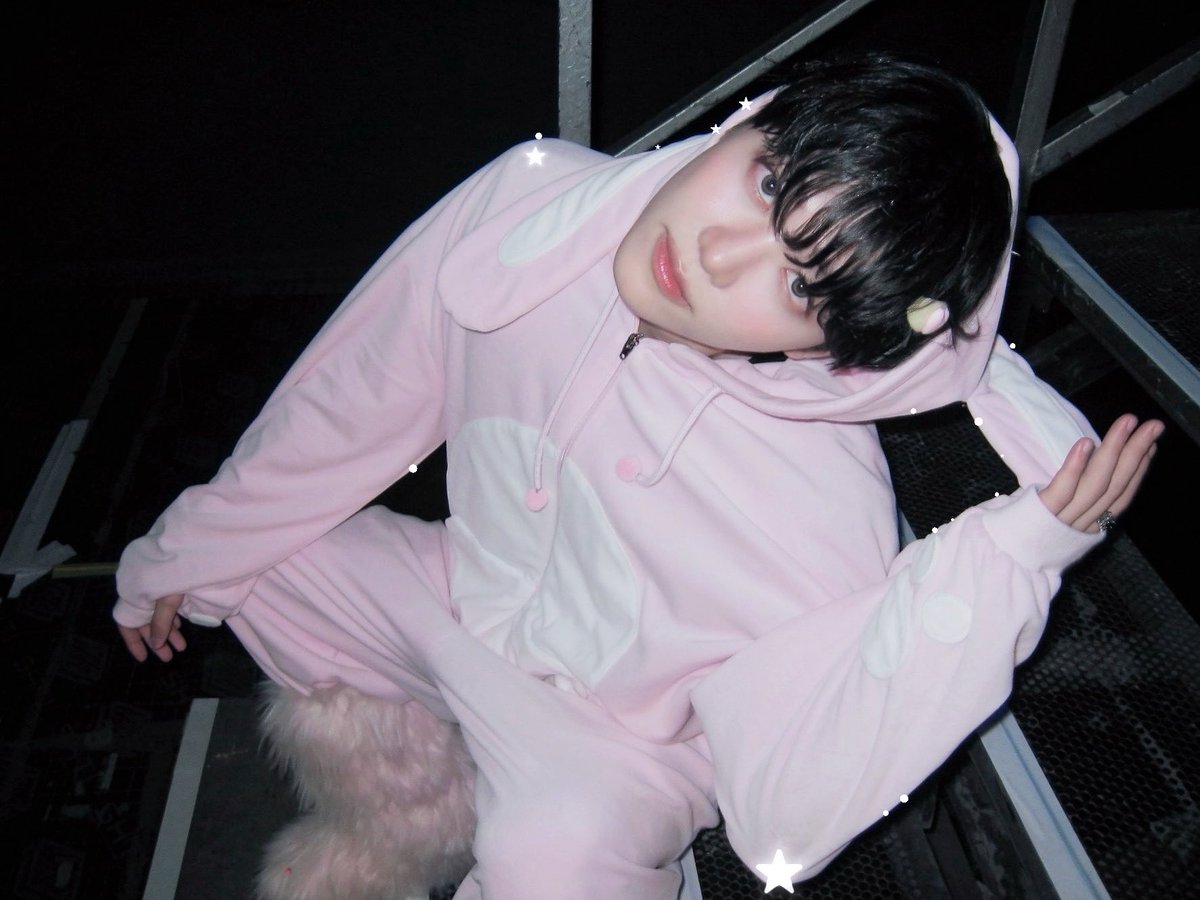 lattenamin's tweet photo. ㅠㅠ ♡!!?%
💗🐰 https://t.co/8a10DS2h1z